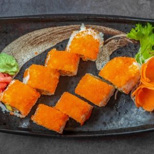 I7. Caviar roll 1(8db)